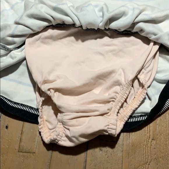 Kate spade black and pink skirt - Picture 3 of 5